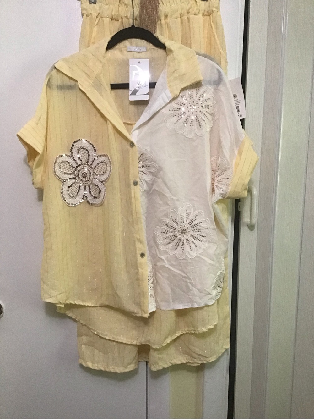Women’s Two-Tone Yellow & White Embroidered Button-Up 2 piece set plus belt.